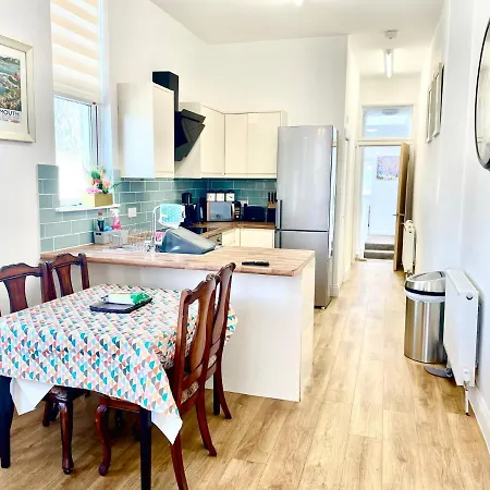 Executive Apartments, Nr City Centre With Private Parking Plymouth Exterior photo