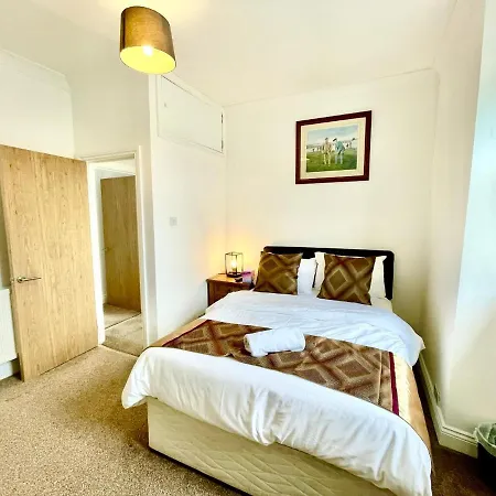 Executive Apartments, Nr City Centre With Private Parking Plymouth Exterior photo